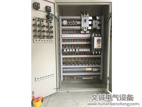 軟啟動控制柜 用于磚場攪拌2020-01  